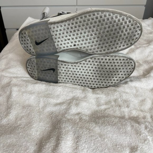 Nike Air Fear Of God Raid Light Bone Used Size 11.5. AT8087-001 main image 5